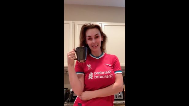#livestream National Beverage Day ! What's your favourite beverage ? 🍸🍵 ☕🥛